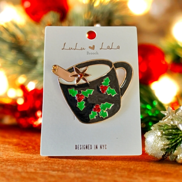 Jewelry - Holiday Latte Mug Brooch  NEW
